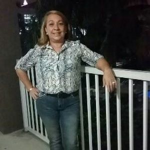 Meet your Posher, Nadima